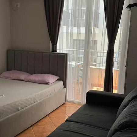Apartamento Nesi Shëngjin